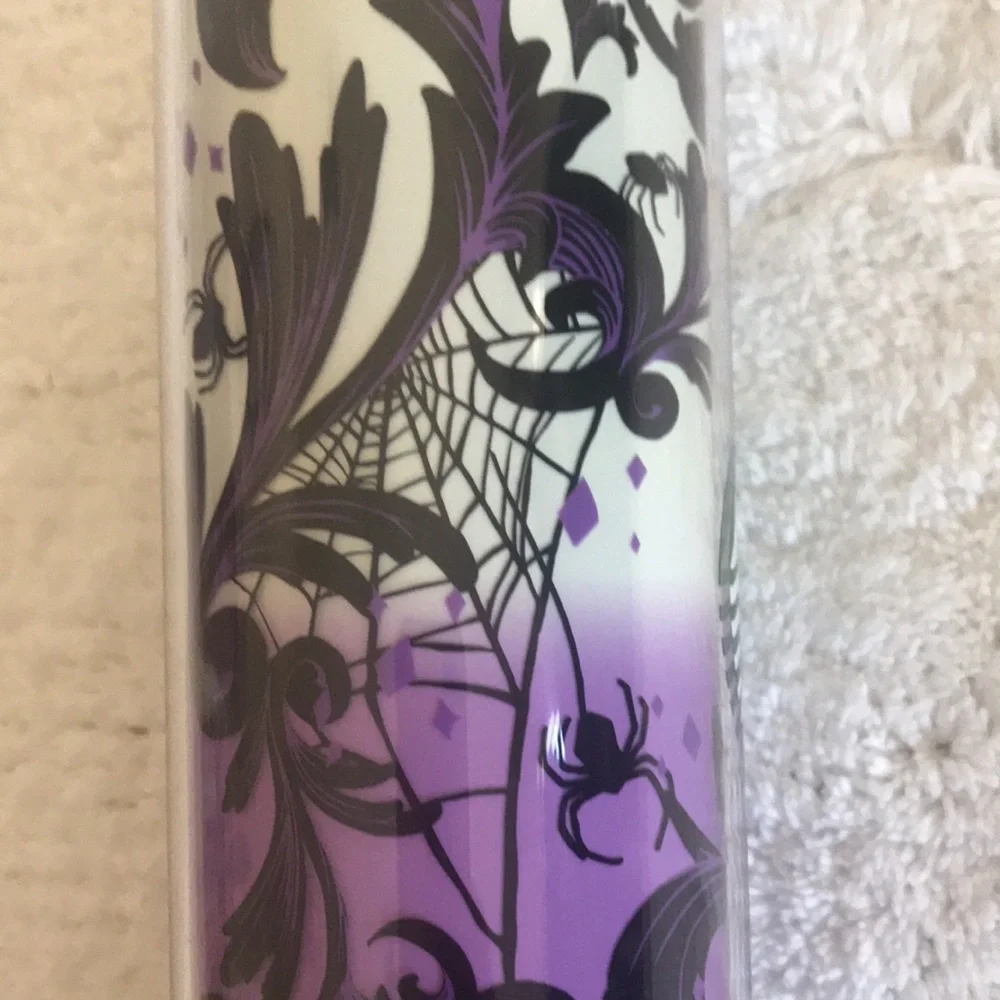 🎃🎃🎃Halloween Starbucks Cat & Spiders HTF Tumbler which glows in t…